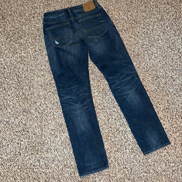EUC mens AE jeans 29x32 - Picture 2 of 3